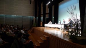 庭が日本の未来を拓く、講演の様子